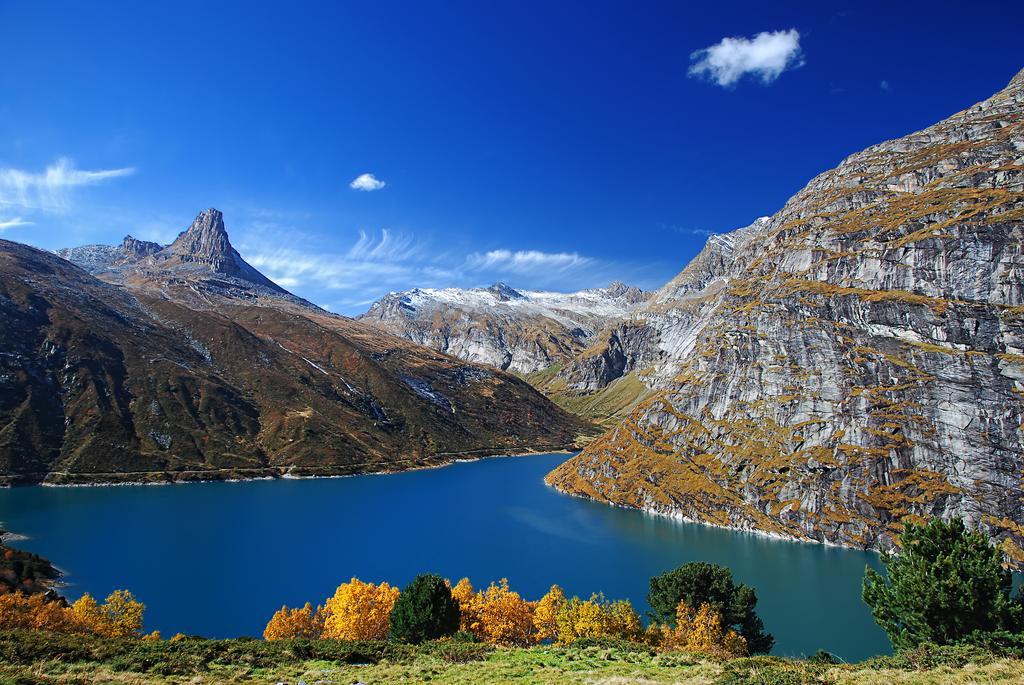 Hotel Alpina Vals Buitenkant foto